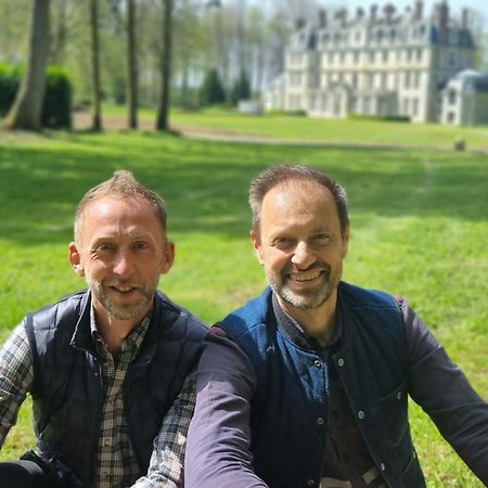 Les Ecuries Du Chateau De Brumare Brestot Экстерьер фото