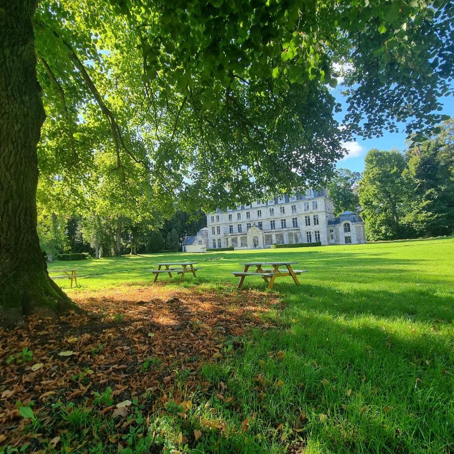 Les Ecuries Du Chateau De Brumare Brestot Экстерьер фото